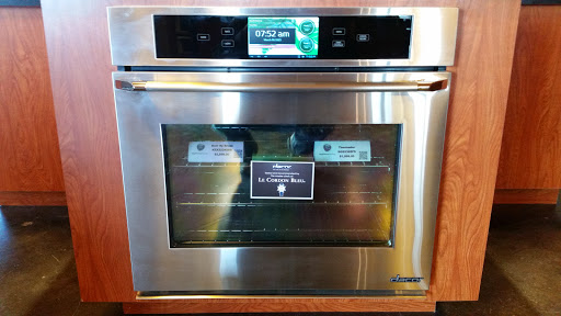 Appliance Store «Appliance Gallery», reviews and photos, 4550 W Wisconsin Ave, Milwaukee, WI 53208, USA