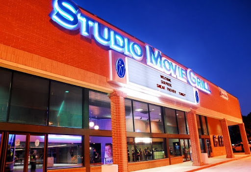 Movie Theater «Studio Movie Grill», reviews and photos, 8580 Hwy 6 N, Houston, TX 77095, USA