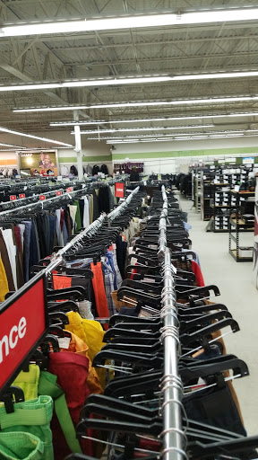 Clothing Store «K&G Fashion Superstore», reviews and photos, 5425 Xerxes Ave N, Brooklyn Center, MN 55430, USA