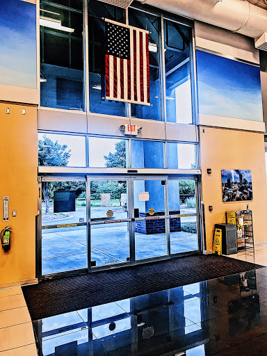 Used Car Dealer «CarMax», reviews and photos, 9750 Gray Rd, Indianapolis, IN 46280, USA