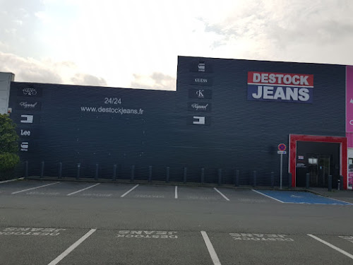 Destock Jeans SEQUEDIN à Sequedin