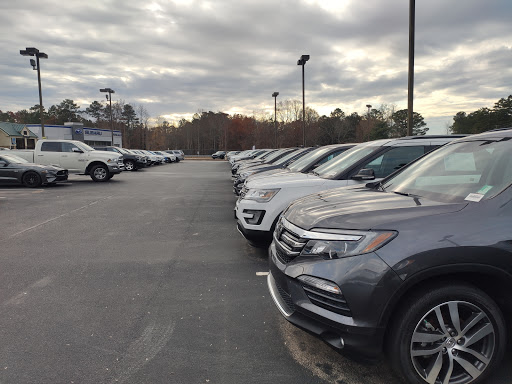 Car Dealer «Troncalli Chrysler-Jeep-Dodge-Ram», reviews and photos, 818 Atlanta Hwy, Cumming, GA 30040, USA