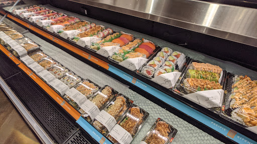 Grocery Store «Metro Market», reviews and photos, 1123 N Van Buren St, Milwaukee, WI 53202, USA