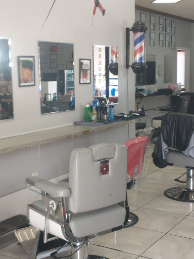 Shopping Mall «Coral Square Shopping Center», reviews and photos, 3006 US-1, Fort Pierce, FL 34982, USA