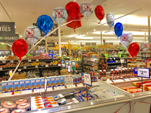 Grocery Store «Stop & Shop», reviews and photos, 105 Alewife Brook Pkwy, Somerville, MA 02144, USA