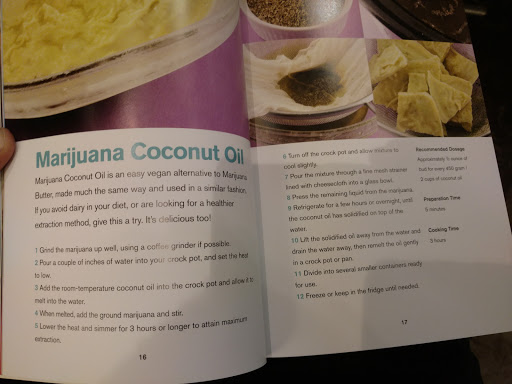 Clothing Store «Urban Outfitters», reviews and photos, 316 E Main St, Charlottesville, VA 22902, USA