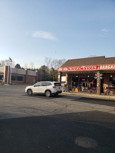 Explosive Bargains & Thrift, 127 Smithtown Blvd, Nesconset, NY 11767, USA, 