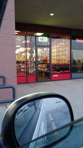 Tattoo Shop «Saints & Sinners», reviews and photos, 3065 N Josey Ln #52, Carrollton, TX 75007, USA