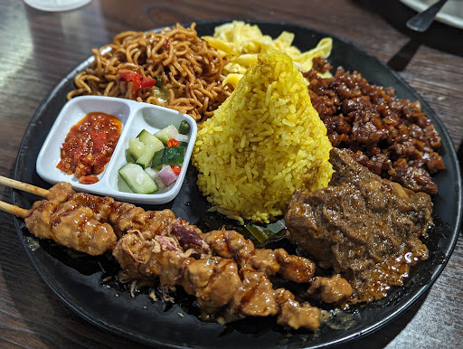 LaaLaaPan Find Indonesian restaurant in Houston Near Location