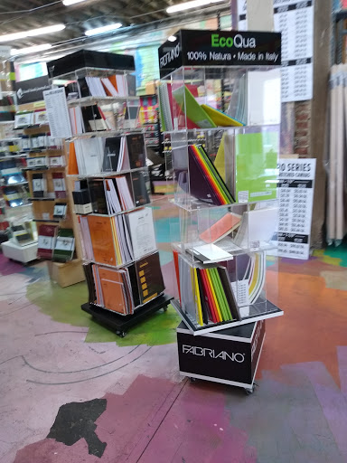 Art Supply Store «Artist & Craftsman Supply Kansas City», reviews and photos, 229 Southwest Blvd, Kansas City, MO 64108, USA