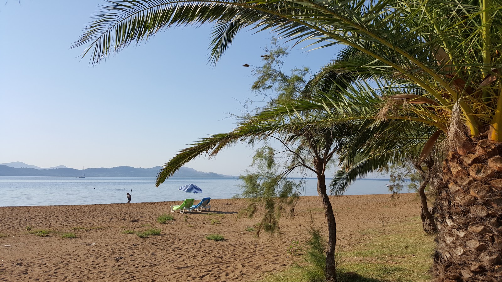 Photo of Fikia beach - popular place among relax connoisseurs