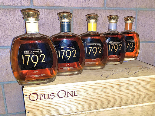 Liquor Store «10th Street Liquors», reviews and photos, 1291 10th St, Monterey, CA 93940, USA