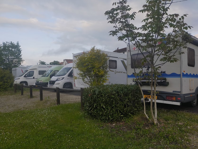 aire de services et stationnement camping cars à Joinville (Haute-Marne 52)