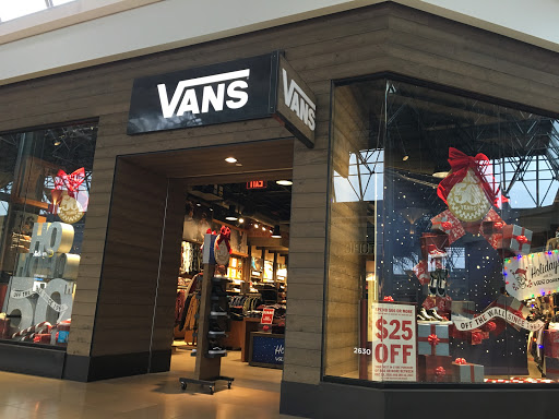 Shoe Store «Vans», reviews and photos, 10300 Little Patuxent Pkwy #2630, Columbia, MD 21044, USA