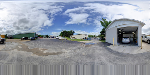 Auto Body Shop «Geneva Auto Body Inc», reviews and photos, 1152 Elkhorn Rd, Lake Geneva, WI 53147, USA