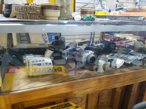 Thrift Store «Sun Rise Thrift Store», reviews and photos, 1880 S Havana St, Aurora, CO 80012, USA