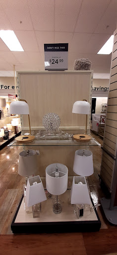 Department Store «HomeGoods», reviews and photos, 5530 Reseda Blvd, Tarzana, CA 91356, USA