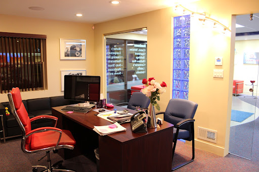 Insurance Agency «Farmers Insurance - Albert Dyduch», reviews and photos