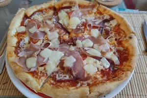 Danilo’s Pizzeria image