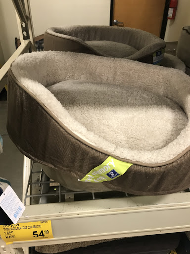 Pet Supply Store «PetSmart», reviews and photos, 5766 Lindero Canyon Rd, Westlake Village, CA 91362, USA