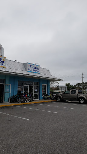 Outdoor Sports Store «Island Life- The Outdoor Adventure Store, Bikes, Clothing & Fun!», reviews and photos, 105 A1A Beach Blvd, St Augustine, FL 32080, USA