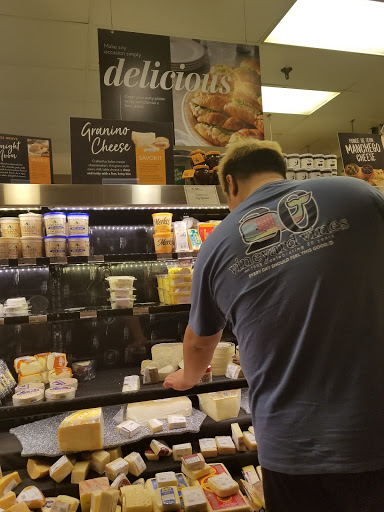 Grocery Store «The Fresh Market», reviews and photos, 9375 Poplar Ave, Germantown, TN 38138, USA