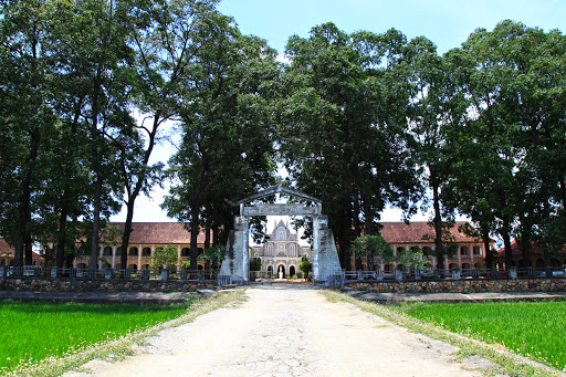 Lang Song Church