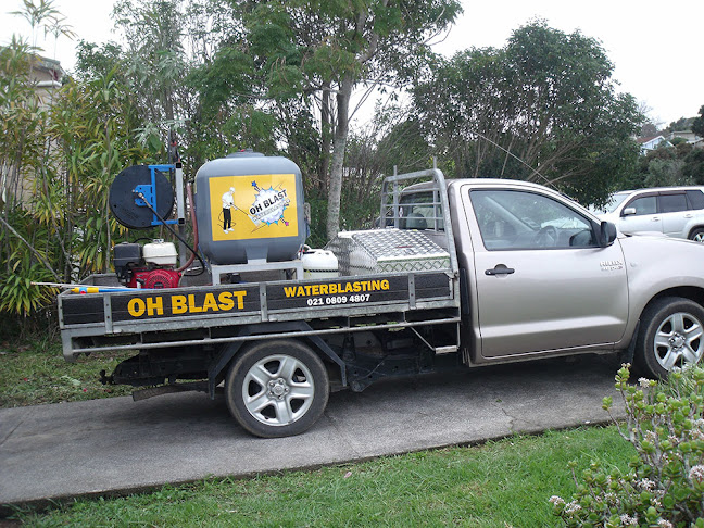 Oh Blast Waterblasting - House cleaning service