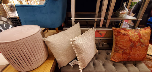 Home Goods Store «Pier 1 Imports», reviews and photos, 1309 Cooper Point Rd SW, Olympia, WA 98502, USA