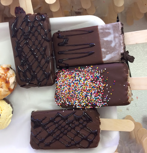 Ice Cream Shop «La Michoacana», reviews and photos, 559 N McLean Blvd, Elgin, IL 60123, USA