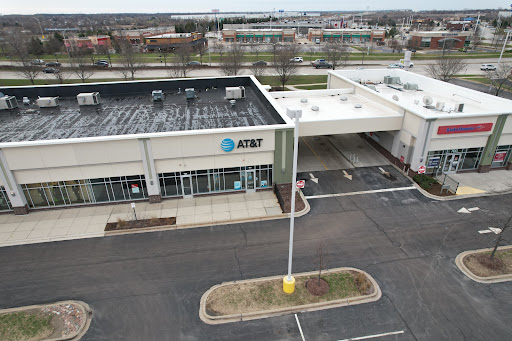 Cell Phone Store «AT&T Authorized Retailer», reviews and photos, 702 E Boughton Rd, Bolingbrook, IL 60440, USA