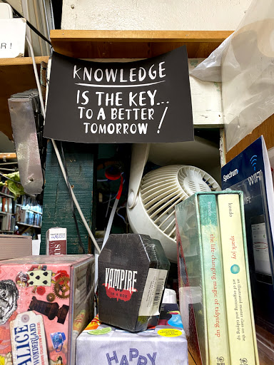 Book Store «Bargain Books», reviews and photos, 14426 Friar St, Van Nuys, CA 91401, USA