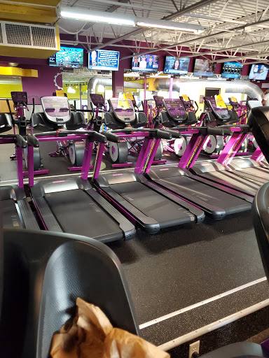 Gym «Planet Fitness», reviews and photos, 541 W Pioneer Pkwy, Grand Prairie, TX 75051, USA