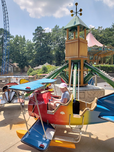 Amusement Park «Magic Springs Theme and Water Park», reviews and photos, 1701 E Grand Ave, Hot Springs, AR 71901, USA