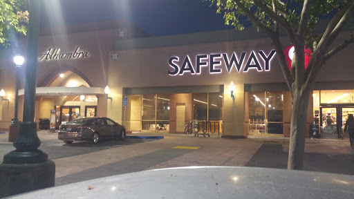 Grocery Store «Safeway», reviews and photos, 1025 Alhambra Blvd, Sacramento, CA 95816, USA