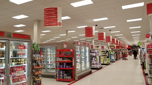 Department Store «Target», reviews and photos, 449 Commerce Dr, Woodbury, MN 55125, USA