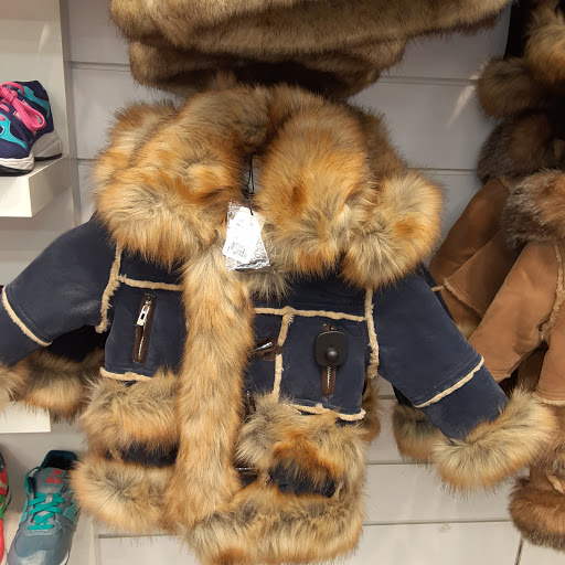 Shopping Mall «Eastover Shopping Center», reviews and photos, 5021-5225 Indian Head Hwy, Oxon Hill, MD 20745, USA