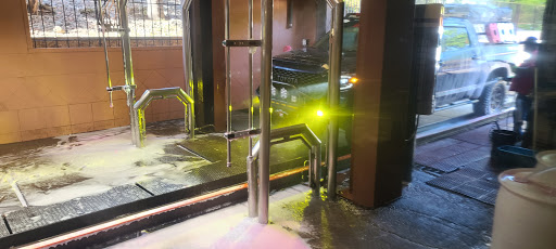 Car Wash «Alamo Hand Car Wash», reviews and photos, 784 Nogales St, Walnut, CA 91789, USA