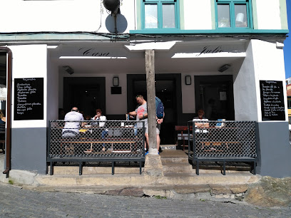 restaurante casa julio - Plaza de la Marina, Pl. Marina, 7, 33150 Cudillero, Asturias, Spain