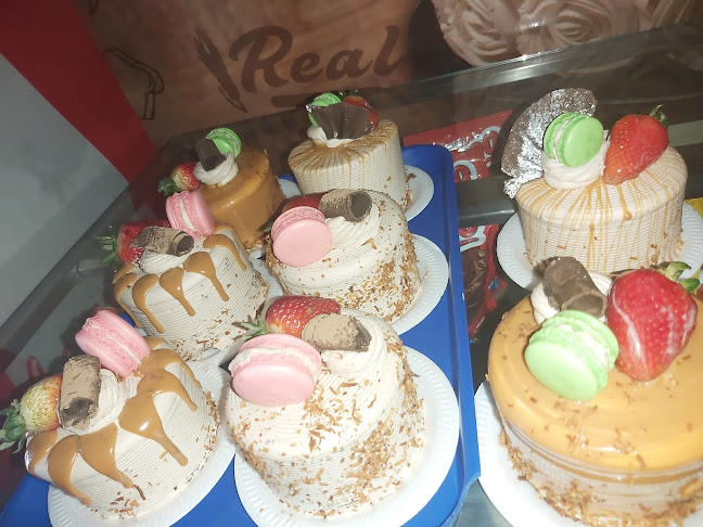 Panadería y Pastelería "REAL" - Ibarra