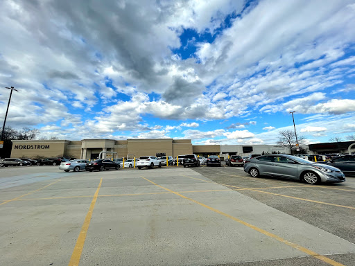 Department Store «Nordstrom Westfarms», reviews and photos, 600 W Farms Mall, Farmington, CT 06032, USA