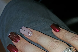 Pinky Nails Inc