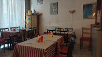 Atmosphère du Restaurant népalais Restaurant Katmandou - Les Saveurs de l'Himalaya à Grenoble - n°4