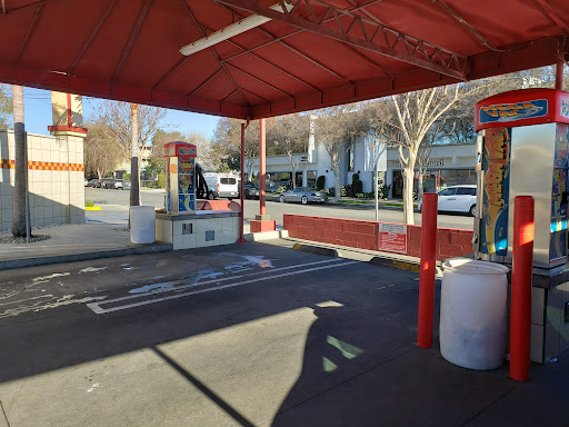 Car Wash «Zeavy Car Wash», reviews and photos, 520 S Victory Blvd, Burbank, CA 91502, USA