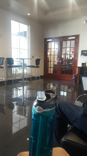 Toyota Dealer «Toyota of North Miami», reviews and photos, 16600 NW 2nd Ave, Miami, FL 33169, USA