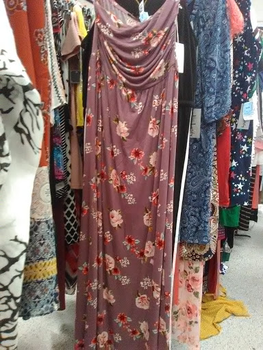 Clothing Store «Ross Dress for Less», reviews and photos, 909 N Landing Way, Renton, WA 98057, USA