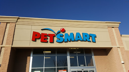 Pet Supply Store «PetSmart», reviews and photos, 8500 N Evanston Ave, Kansas City, MO 64157, USA