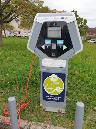 Sydesl Charging Station à Bourbon-Lancy