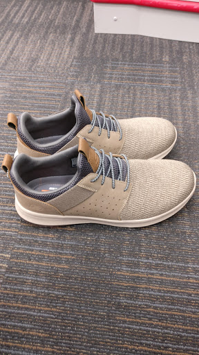 Sporting Goods Store «Academy Sports + Outdoors», reviews and photos, 7850 S 107th Ave E, Tulsa, OK 74133, USA