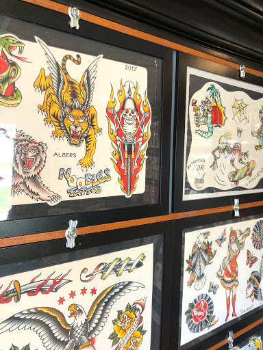 Tattoo Shop «NoodlesTattoo Co. & Studio», reviews and photos, 28W289 Warrenville Rd, Warrenville, IL 60555, USA